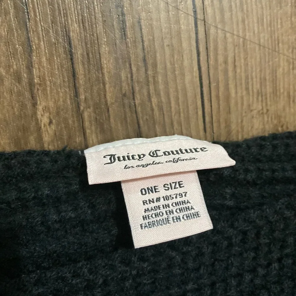 NWT JUICY COUTURE SCARF AND HAT  SET